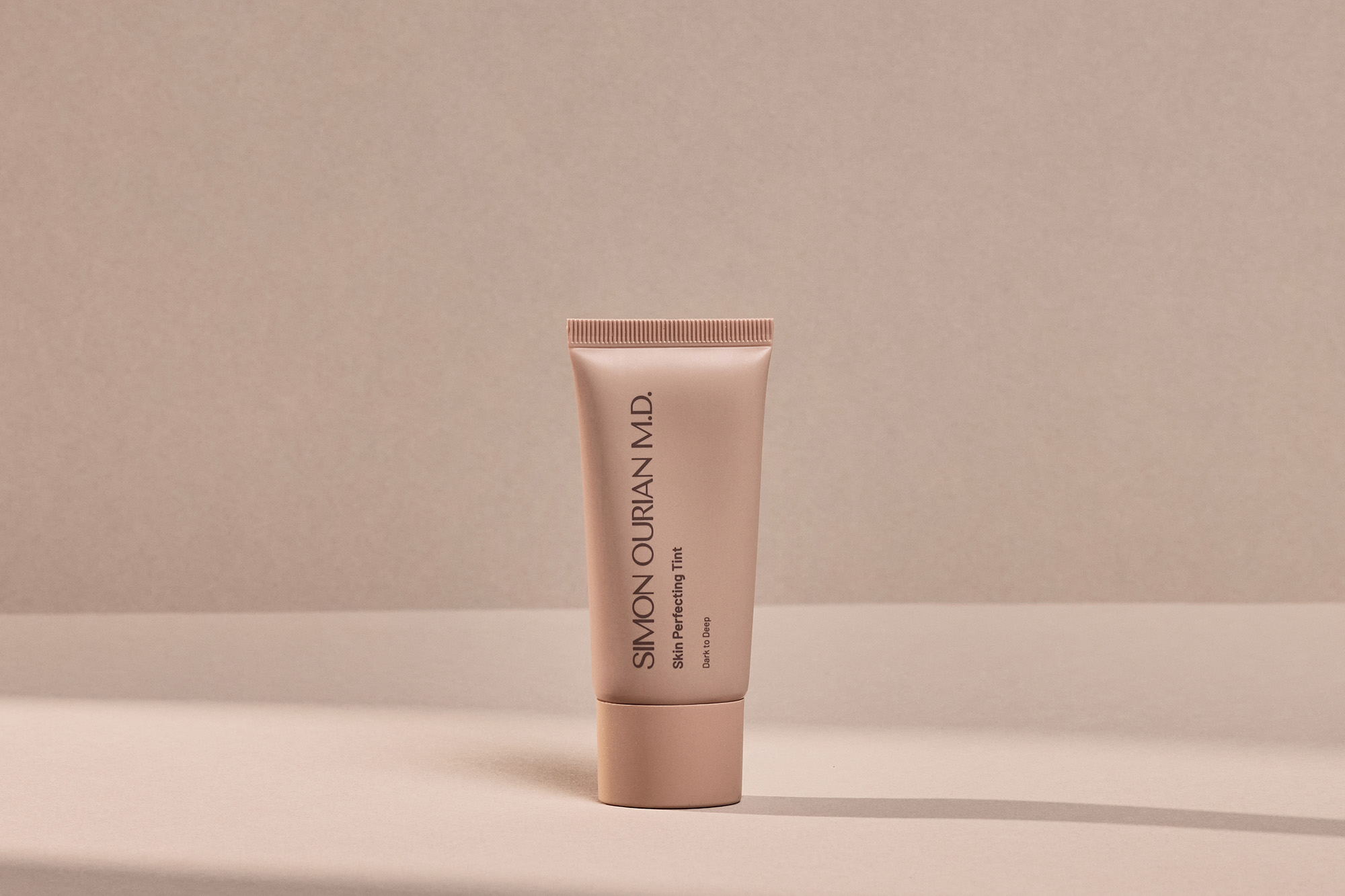 Skin Perfecting Tint Dark to Deep